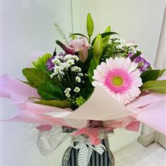 hand-tied boquet